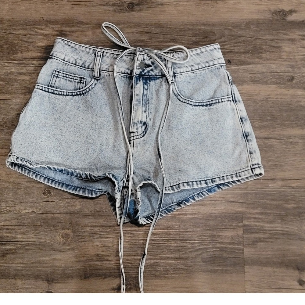 Le Lis Collection Womens Acid Wash Denim Shorts Light Blue High Rise Size S